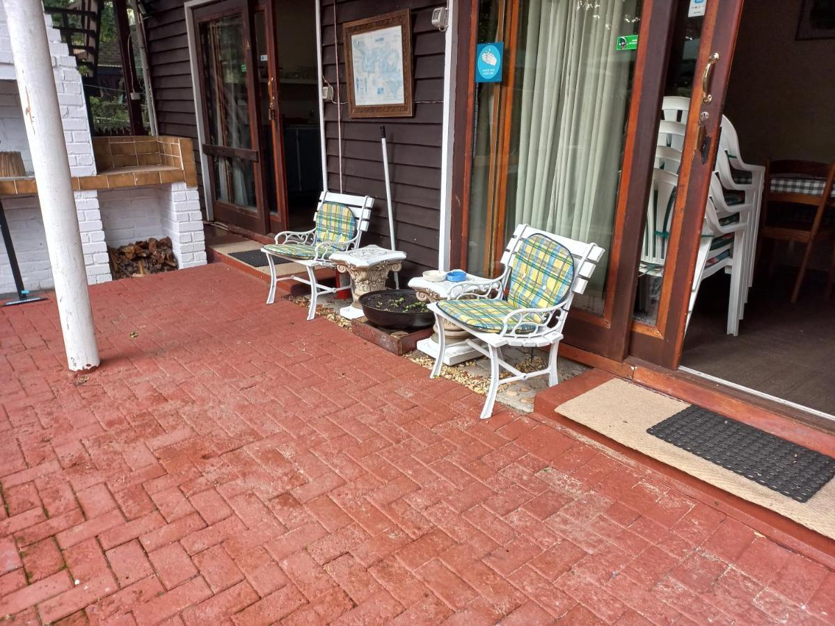 Ferienwohnung Glen House Brenton-on-Sea Exterior foto